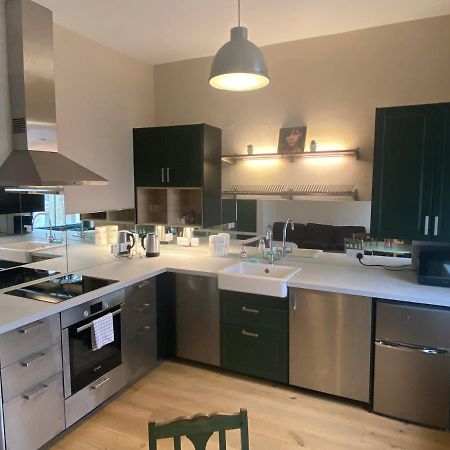 New Stylish 1Bedroom Flat In Paddington, Bayswater Лондон Екстериор снимка