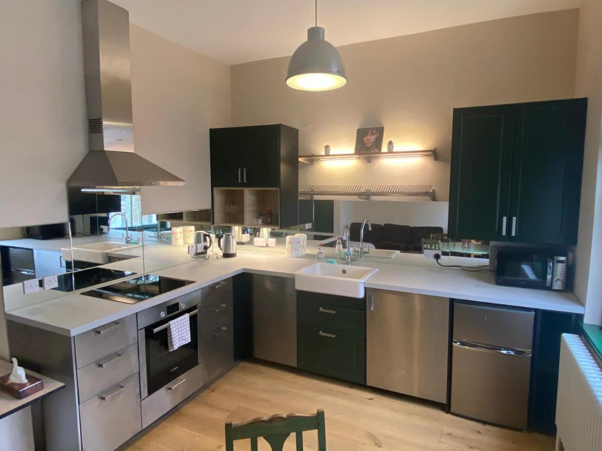 New Stylish 1Bedroom Flat In Paddington, Bayswater Лондон Екстериор снимка